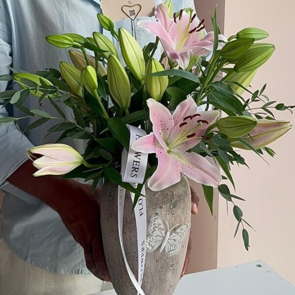 فازة ليليوم ستاركيزر | Lilium vase | ورد روزا